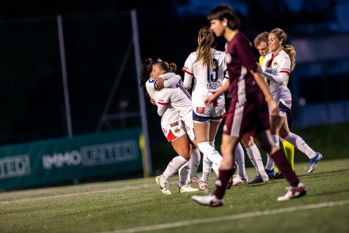 : SK Rapid Women: Double away match