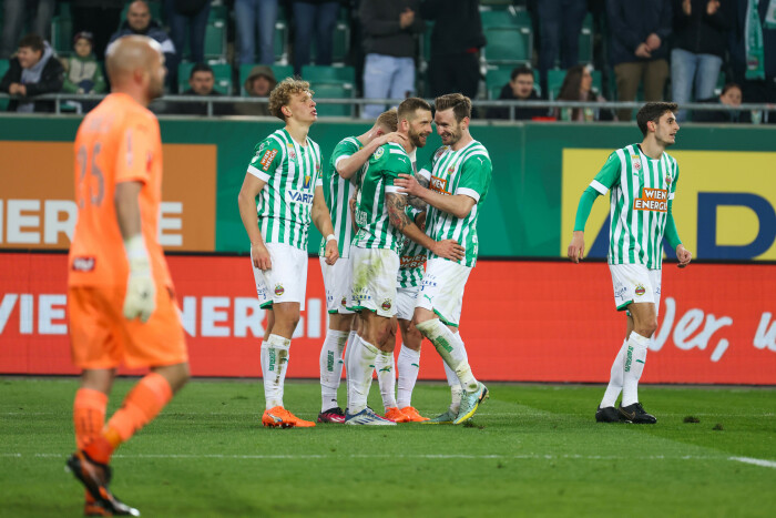 SK Rapid:: Sovereign is in the main group